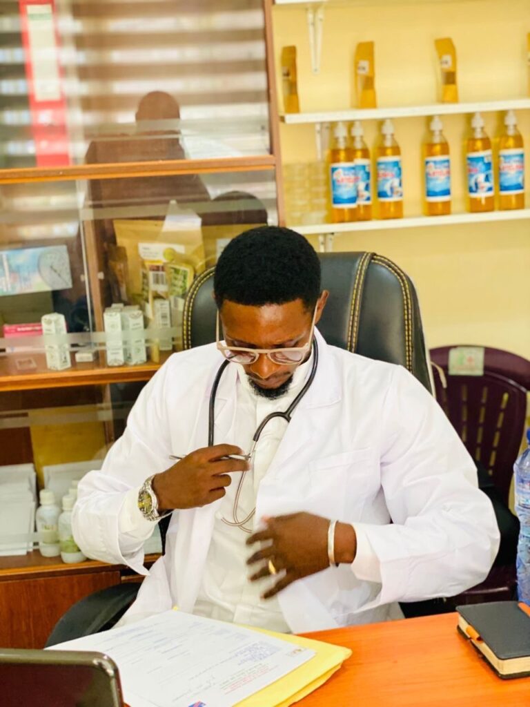 Dr. Elisha Junior Dr. Elisha Junior